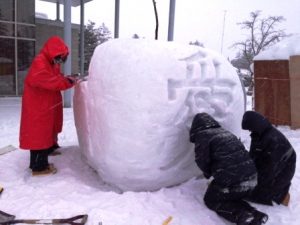 九里学園雪灯籠